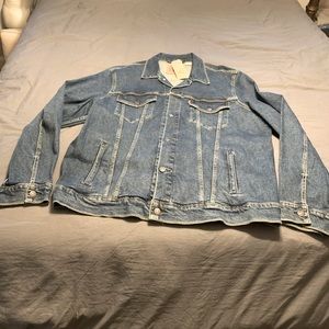 Levi’s Jean Jacket 2XL